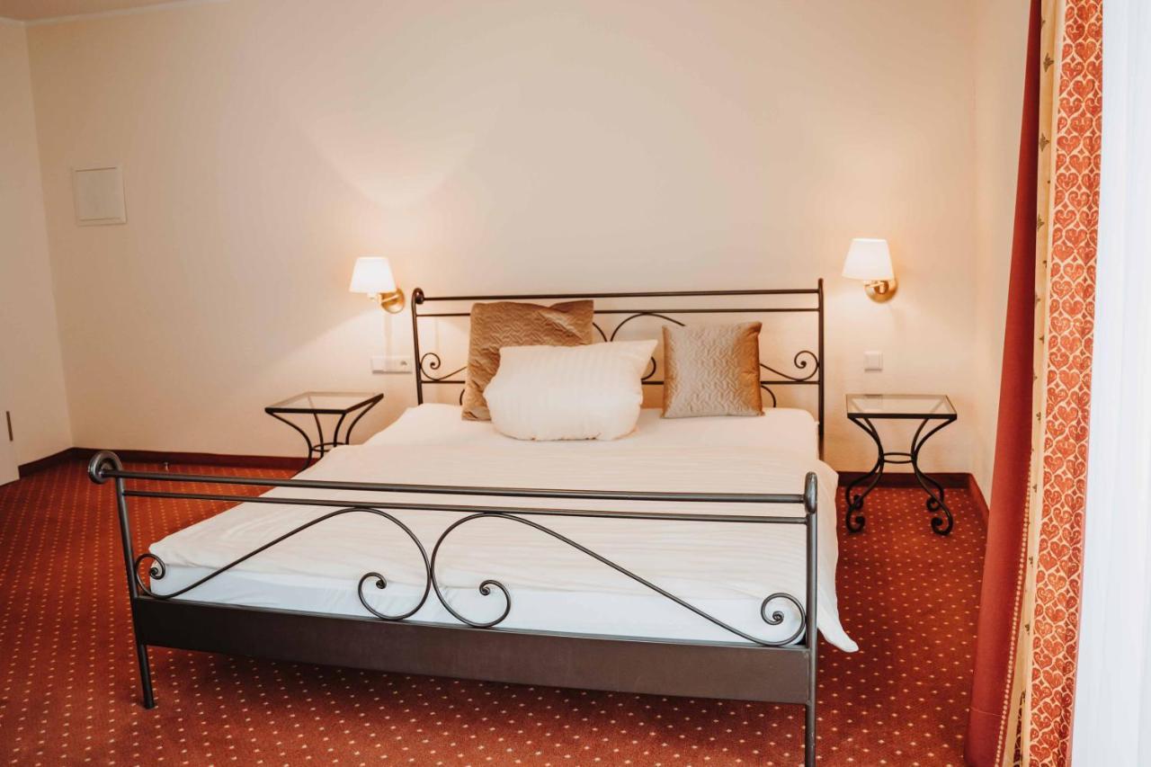 Hotel Am Wallgraben Brilon Eksteriør billede