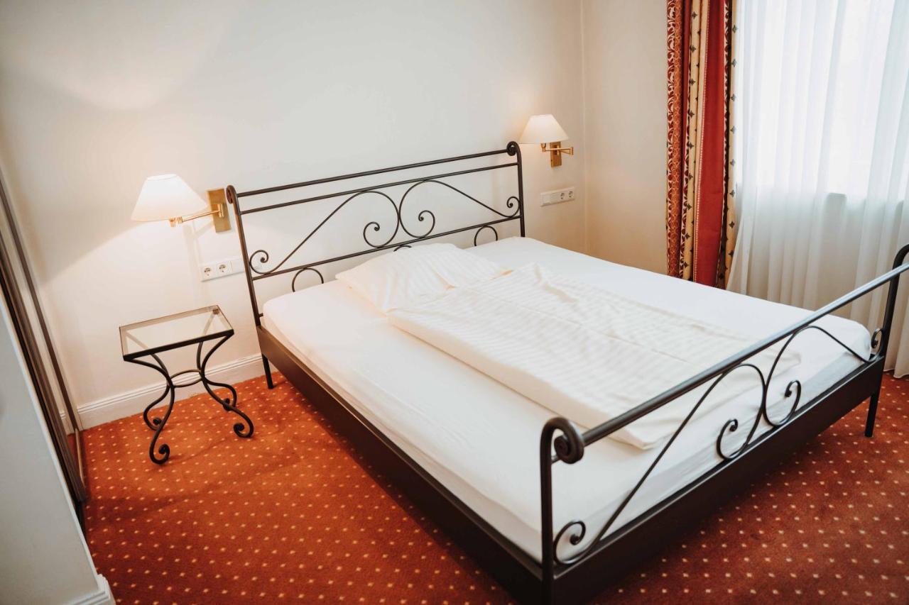 Hotel Am Wallgraben Brilon Eksteriør billede
